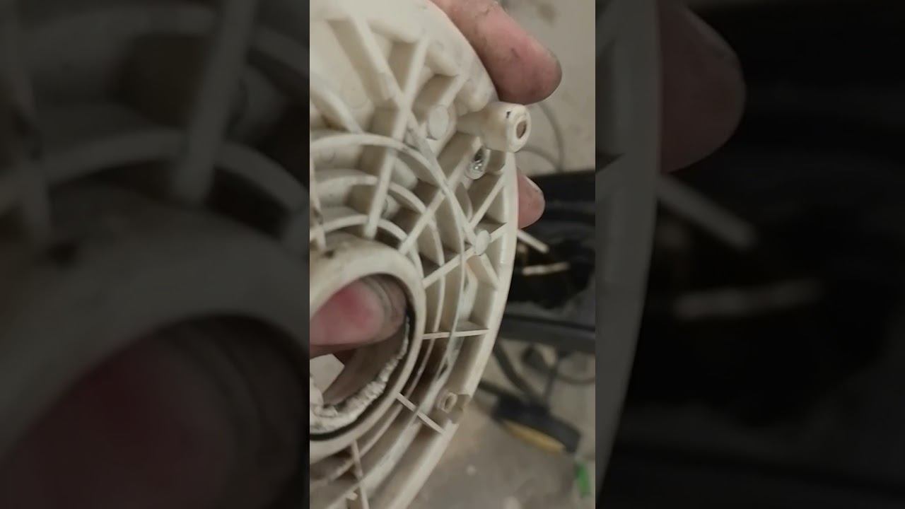 Чудовищный китайский инжиниринг #своимируками #ремонт #сделайсам #ремонт #huter смотреть онлайн