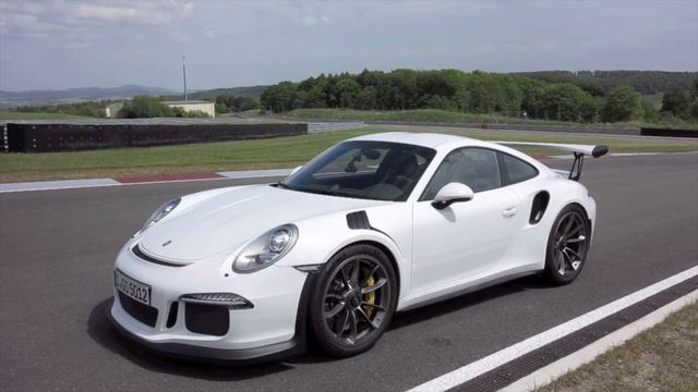 2015 Porsche 911 GT3 RS смотреть онлайн
