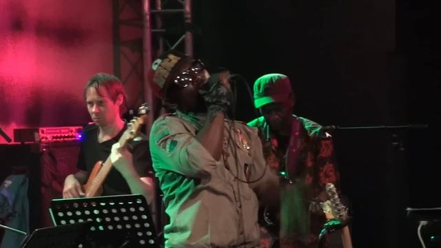 Frank Jaro (One Love Festival) - Roots Natty Roots {Live @ New Morning, Paris, May 10th 2015} смотреть онлайн