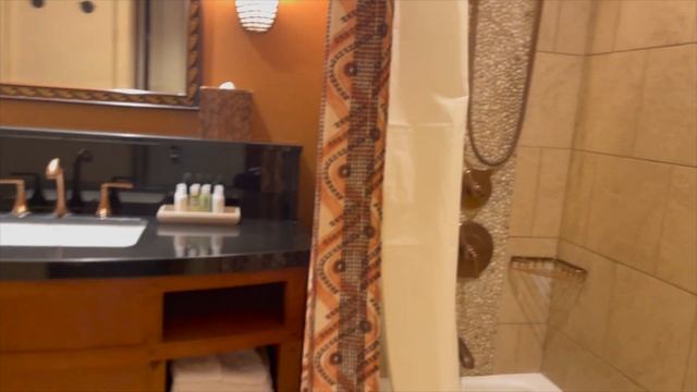 HAWAI'I, AULANI 2-BEDROOM VILLA TOUR (DISNEY RESORT AND SPA) смотреть онлайн
