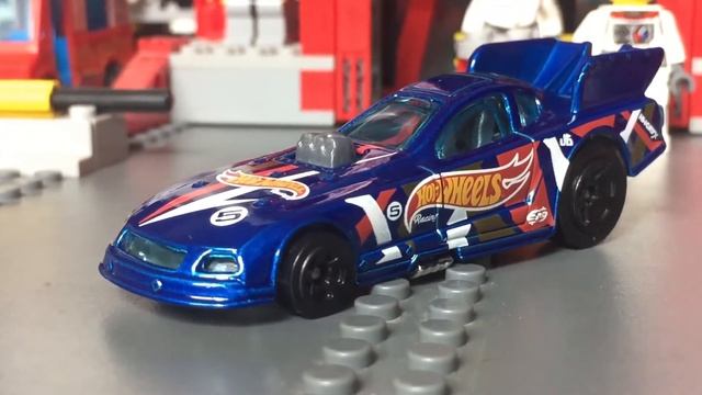 Hot Wheels MUSTANG FUNNY CAR