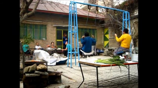 Иранские мужики на пикнике \ Pershian Mens Relaxin