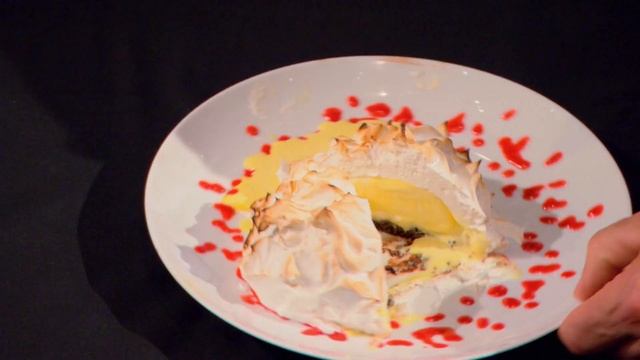 Top 4 MasterChef Canada Season 1 Desserts! | MasterChef Canada | MasterChef World смотреть онлайн