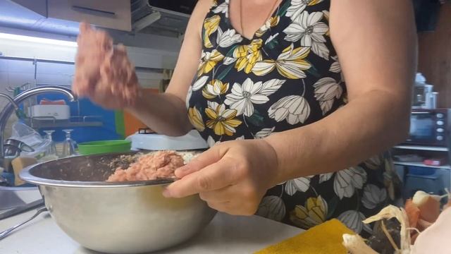 Котлеты «Обалденные», советские…28 июня 2024 г. смотреть онлайн