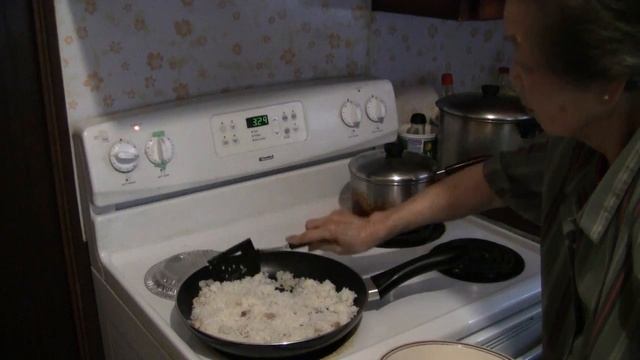 Chicken Fried Rice With Shrimp Sauce (Traditional Chinese Cooking) Kaiping (Hoiping) смотреть онлайн