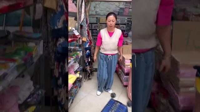 Люба проверяет чемодан на прочность | Дадунхай ТЦ "Зима" смотреть онлайн