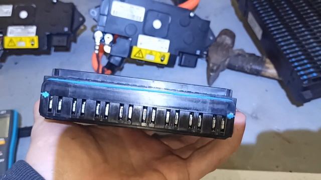 замена хитера Ниссан лиф Aze0, ptc heater nissan leaf смотреть онлайн