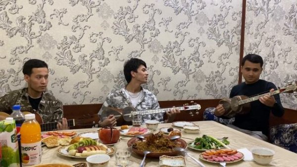 Farruxbek Nabiyev Abror Do’stov Laylo