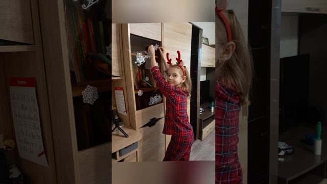 с наступающим новым годом! нарижаем ёлку!!!!🥳(｡♥‿♥｡)