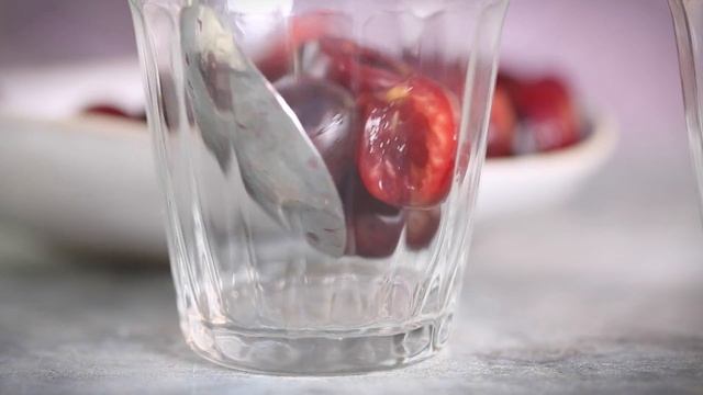 Trifle aux cerises, mascarpone et meringue смотреть онлайн