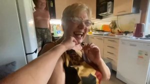 Ну и грозааа !!! Чуть не унесло !!! А Борис то… голый !!!  8 июля 2024 г.