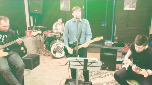 С Днём защиты детей! #DEADMOROZ #DMZ #гранжнарайоне Вместе весело шагать.!