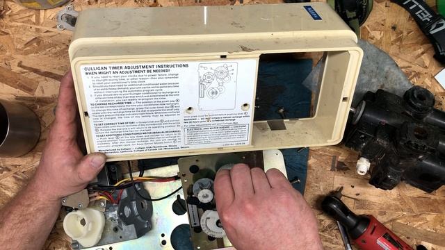 Culligan MARK 89 Water Softener Teardown смотреть онлайн