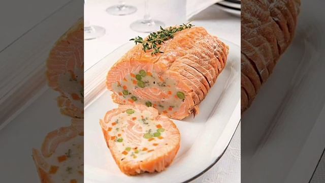 РУЛЕТ С КОПЧЁНЫМ ЛОСОСЕМ. смотреть онлайн