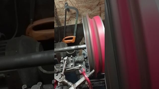 Токарное кунг-фу. Стиль "пьяный токарь" #homemade #самоделки #сделайсам #пилорама смотреть онлайн