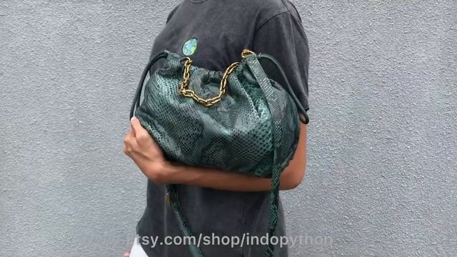 Green python bag смотреть онлайн