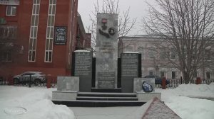 Памятник   Вечная слава героям !  г Сызрань "без прикрас".