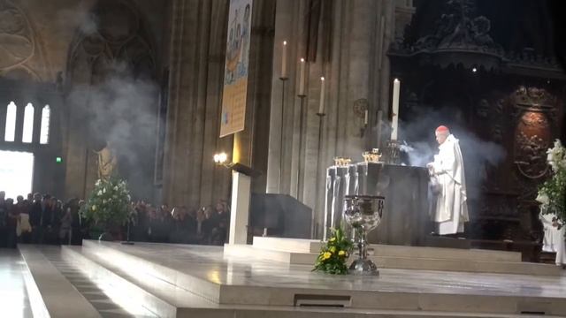 Notre Dame de Paris. La messe de Pâques 2014 смотреть онлайн