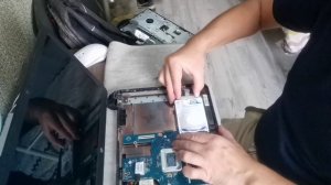 Правильная разборка ноутбука hp 15 для очередной прочистки и замены / увеличения оперативной памяти