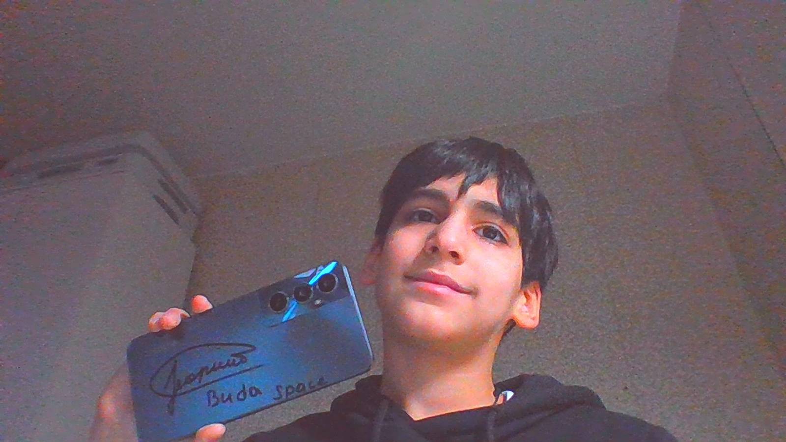 Компания REALME