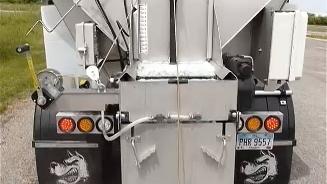 Snow and Ice Management - Now Offering Liquid Salt Brine to Greater Pittsburgh Area смотреть онлайн