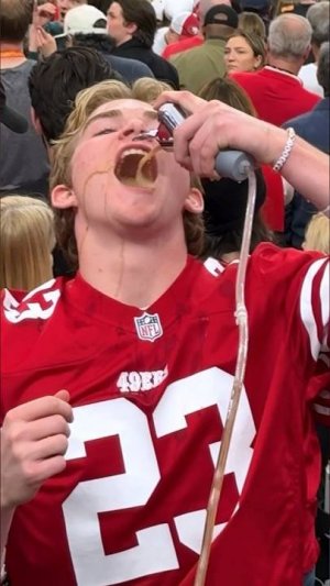 Самый Длинный В Мире Шлем Для Питья (Марк Робер НАСА | Mark Rober NASA)