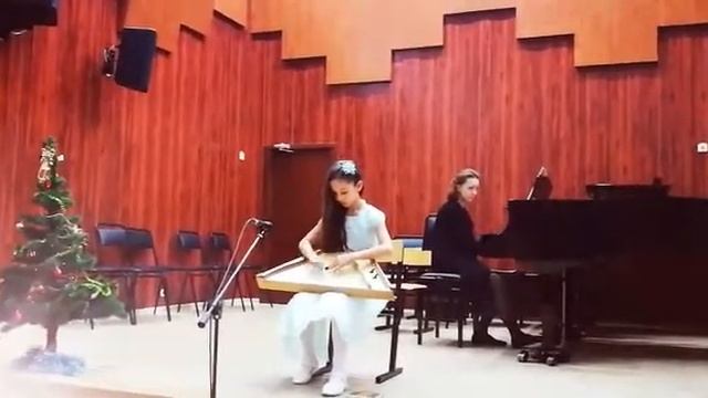 Т.Барканова Обр. "Ой, под вишнею" смотреть онлайн