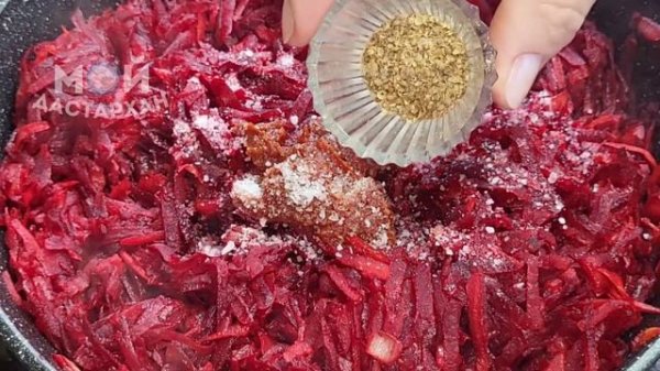 Съедят за минуту! Беру СВЕКЛУ и готовлю вкусную закуску из простых продуктов! Супер намазка на хлеб