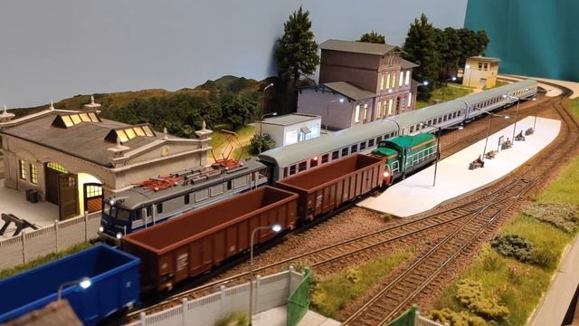 #PKP Cargo - #SM42 Piko + Węglarki Eaos Roco I #PMR Modele | Miłoszkowo