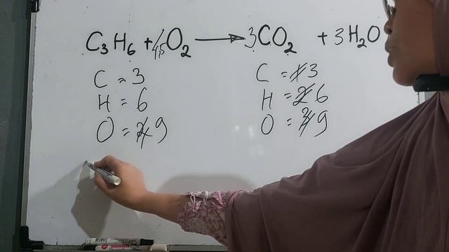 Penyetaraan reaksi pembakaran pada senyawa propena dan propana смотреть онлайн