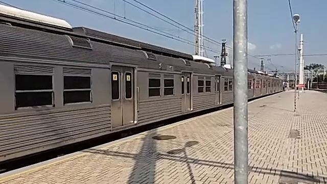 Supervia - Partida do TUE Mafersa 710 a Belford Roxo смотреть онлайн