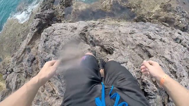 🏔🌊Прыжок в воду смотреть онлайн