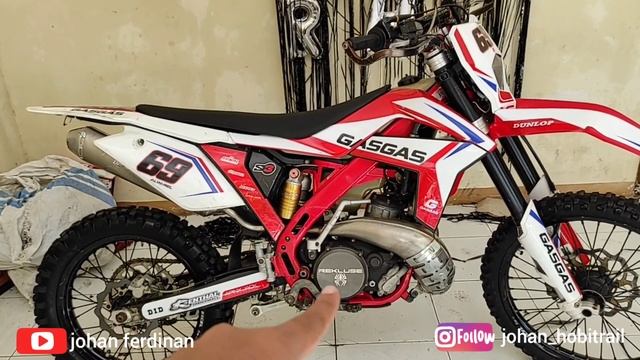 unboxing gasgas ec300cc,,motor eropa harga lebih murah di banding trail GPX cina ! ! смотреть онлайн
