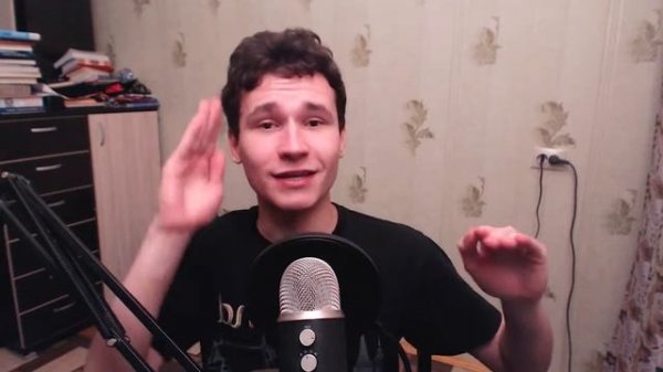 What's the difference between a database and a server || Software Engineer terms