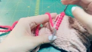 Как набрать петли для вязания большого пальчика в варежке