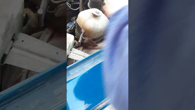 заливаем омывающую жидкость в ваз-2106, работа двигателя смотреть онлайн