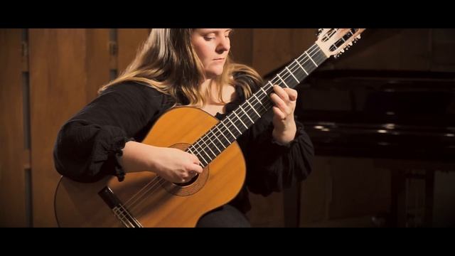 Kristina Varlid plays Barcarola olvidada by Alfred Feenstra смотреть онлайн