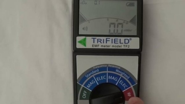 EMF Meter - Trifield TF2: Electromagnetic Field Meter (Full Review)