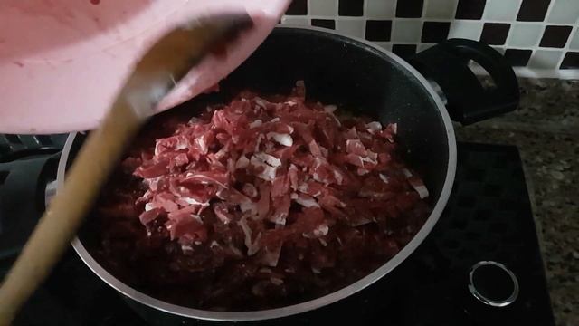 SAÇ TAVA TADINDA DANA KAVURMA смотреть онлайн