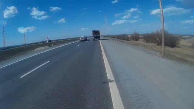 резкое ускорение на Авентоне, 69км\ч смотреть онлайн
