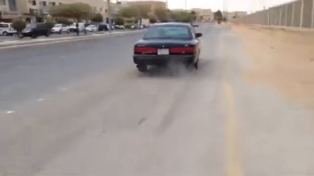 WILD CROWN VICTORIA LOADED SAUDI ARABIA смотреть онлайн