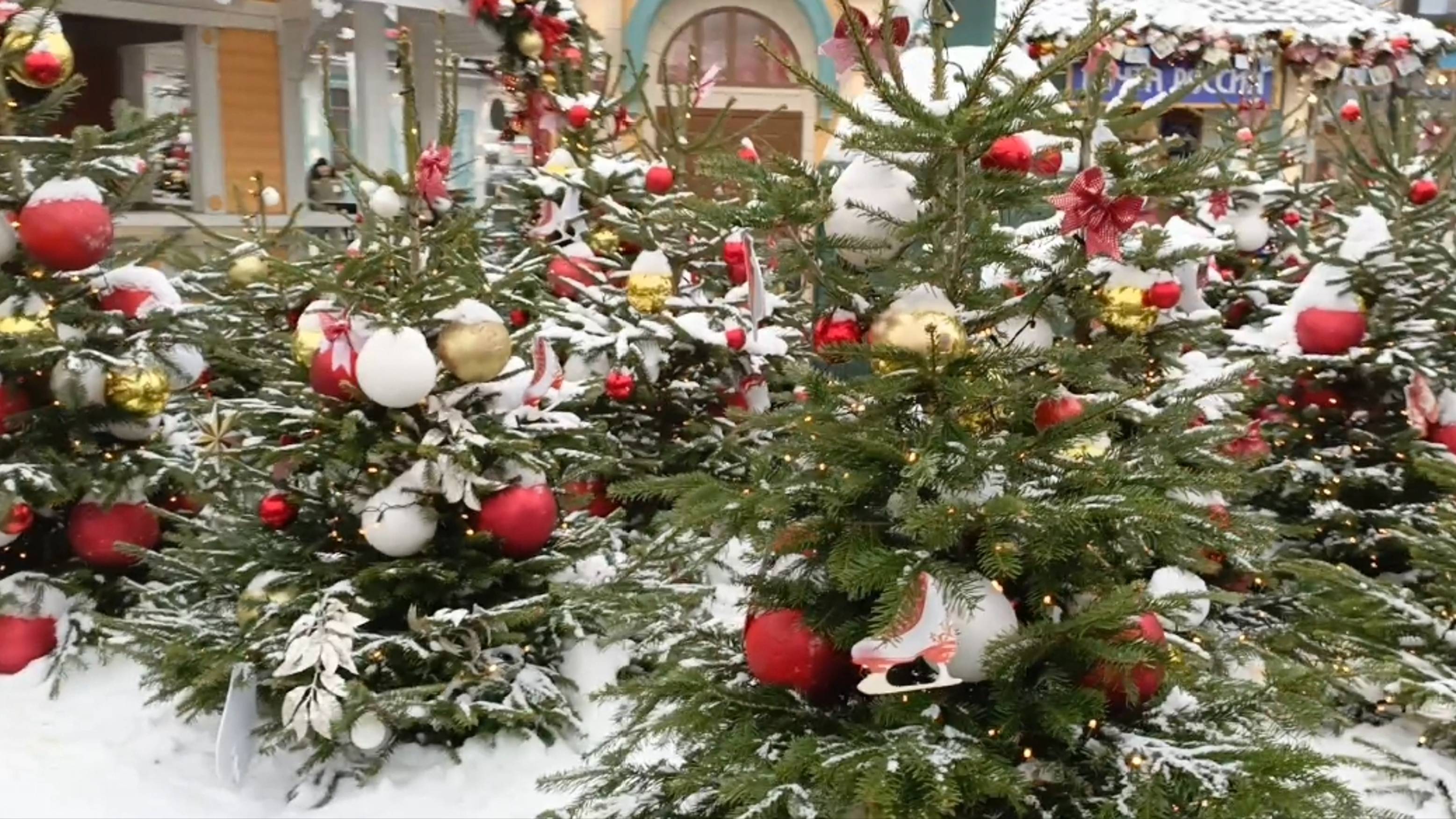 Новогодняя Москва 2025 самый красивый город земли Путешествие в Рождество и Зима в Москве 2025. смотреть онлайн