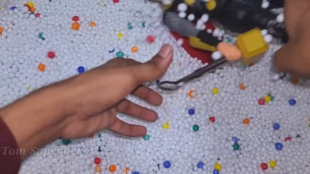 HULK vs SPIDERMAN vs THANOS AVENGERS IRONMAN,VENOM GWEN SPIDER CARTOON SUPERMAN AVENGERS ASSEMBLE! смотреть онлайн