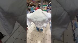 Когда девочка ниже на 1 см