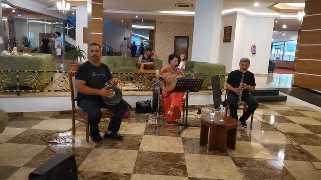 Девушка красиво поёт на турецком | красивая песня на турецком | turkish osman смотреть онлайн