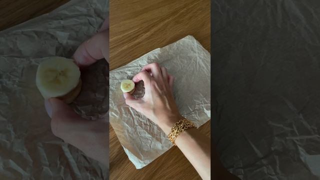 ОСТАЛИСЬ БАНАНЫ? Давайте сделаем простые и вкусные закуски с бананами и арахисовым маслом!#рецепты смотреть онлайн