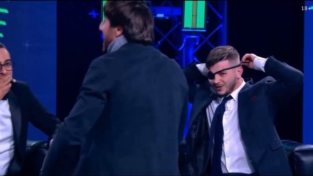 Мурад Легенда,сальто года 😂😂😂 смотреть онлайн