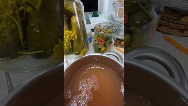 Огурцы хрустящие на зиму под железную крышку! Рецепт на канале смотреть онлайн