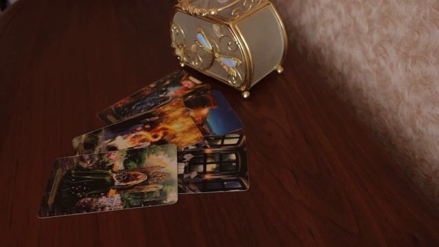 Что спешит в вашу жизнь? Каких перемен вам ожидать...🔮 смотреть онлайн