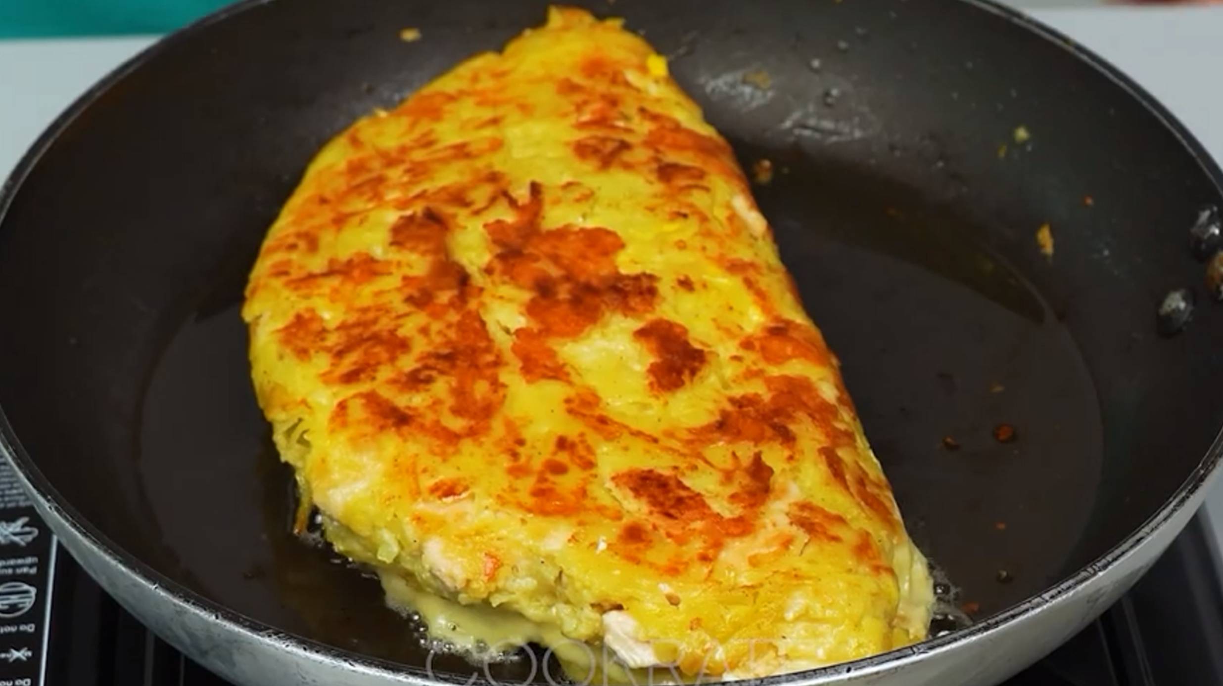 Картофельная запеканка с курицей в сковороде - рецепт смотреть онлайн